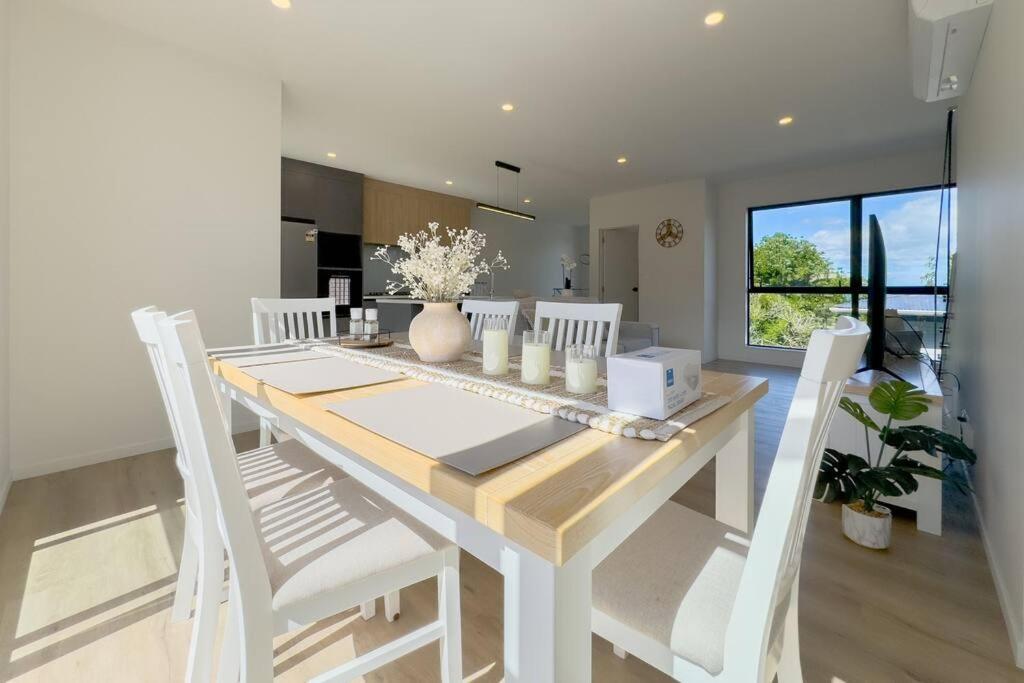 Charming 3-bedroom House On The North Shore Villa *