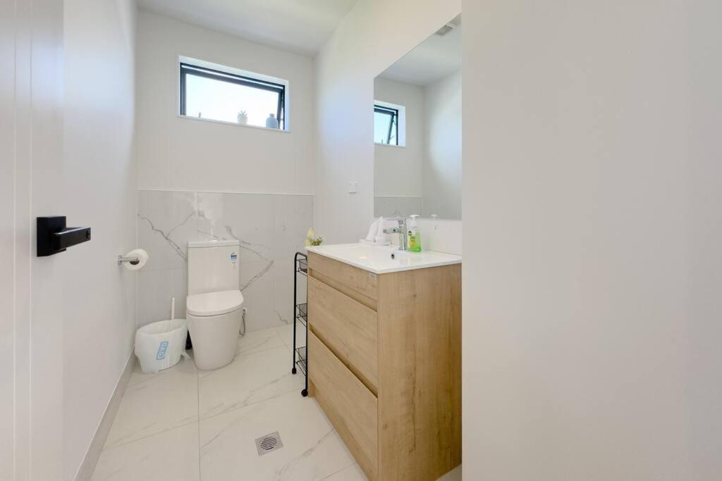 Charming 3-bedroom House On The North Shore Villa *